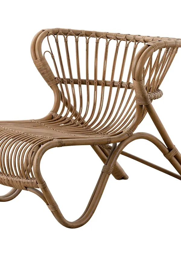 Skön möbel i beiget från Sika Design.