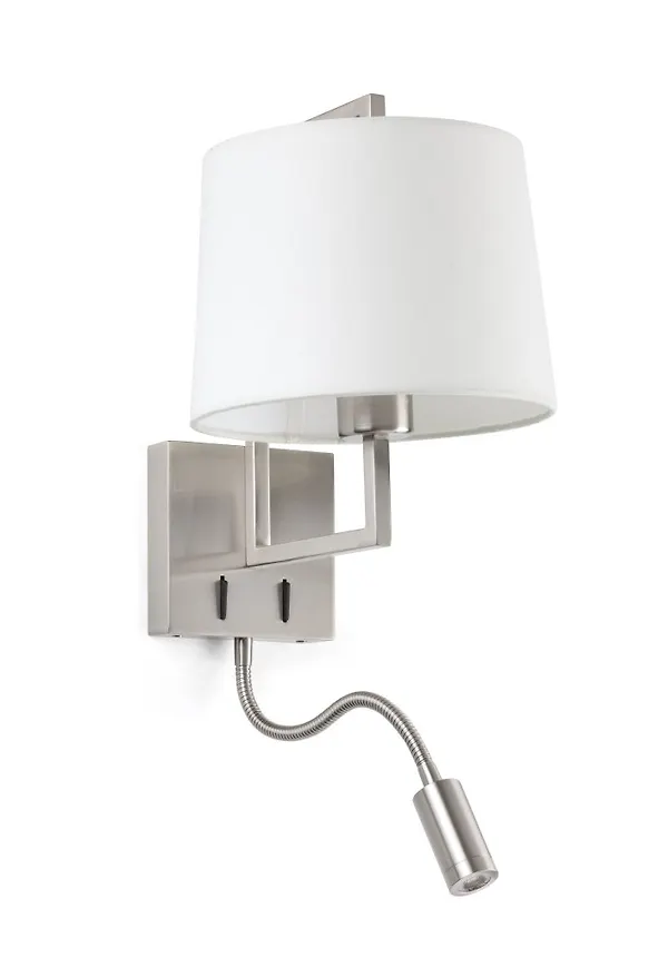 Cool Lampa som passar bra vid många olika tillfällen.