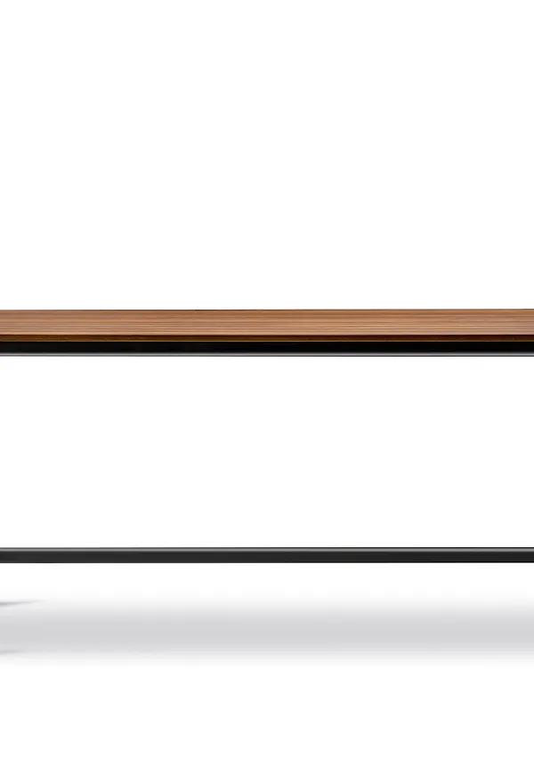Stilren skrivbord i svart från Fredericia Furniture.