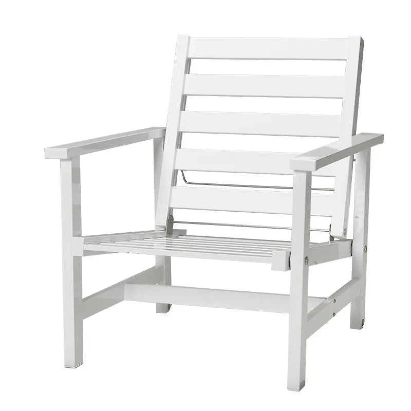 Trendig vit fåtölj 2025 från Fri Form.