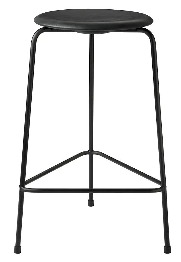 Riktigt fin svart pall 2024 från Fritz Hansen.