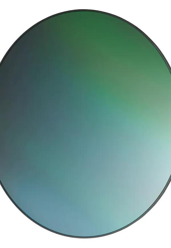 Superfin spegel 2025 från Fritz Hansen.