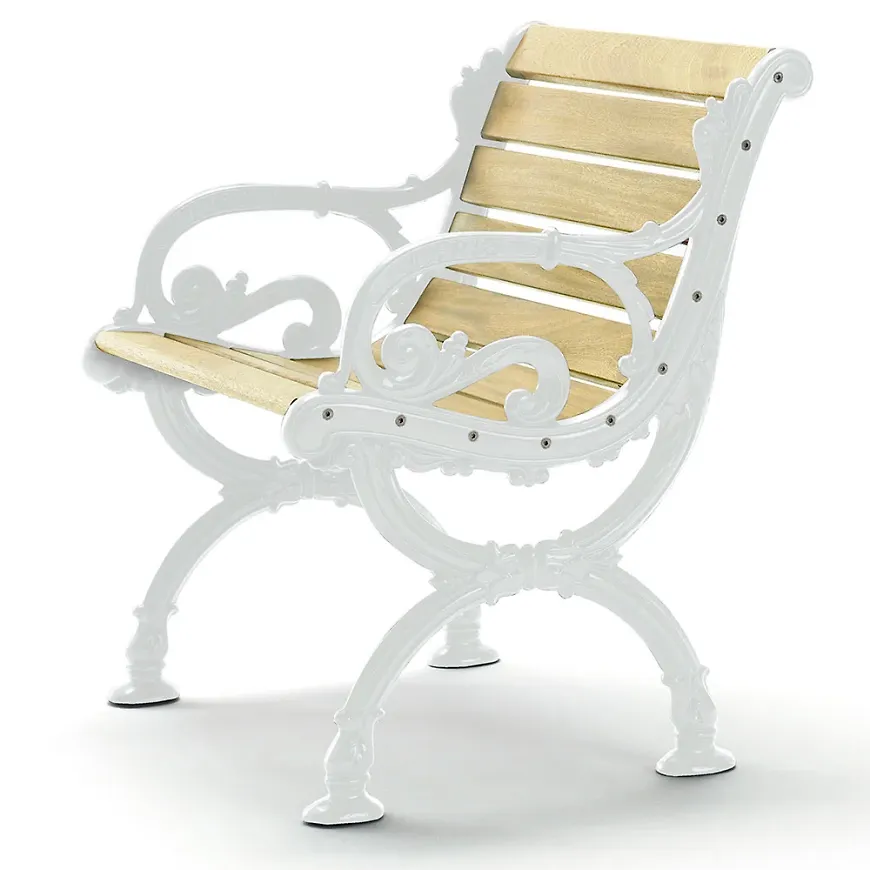 Cool vit fåtölj 2025 från Byarums Bruk.