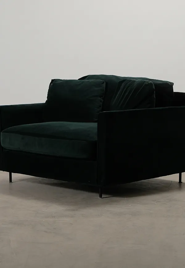 Fin Fåtölj som passar bra vid många olika tillfällen.