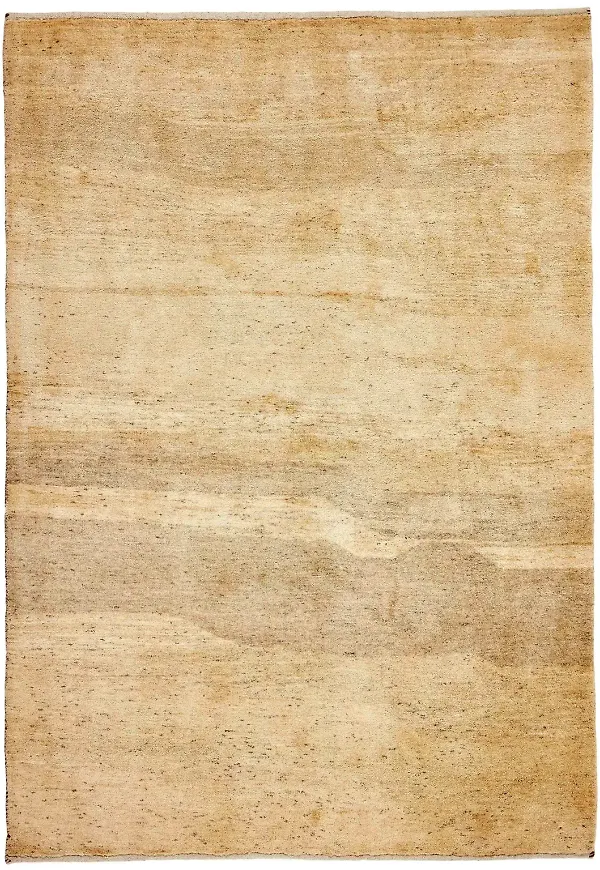 Riktigt fin matta i beige färg gjord i ull.