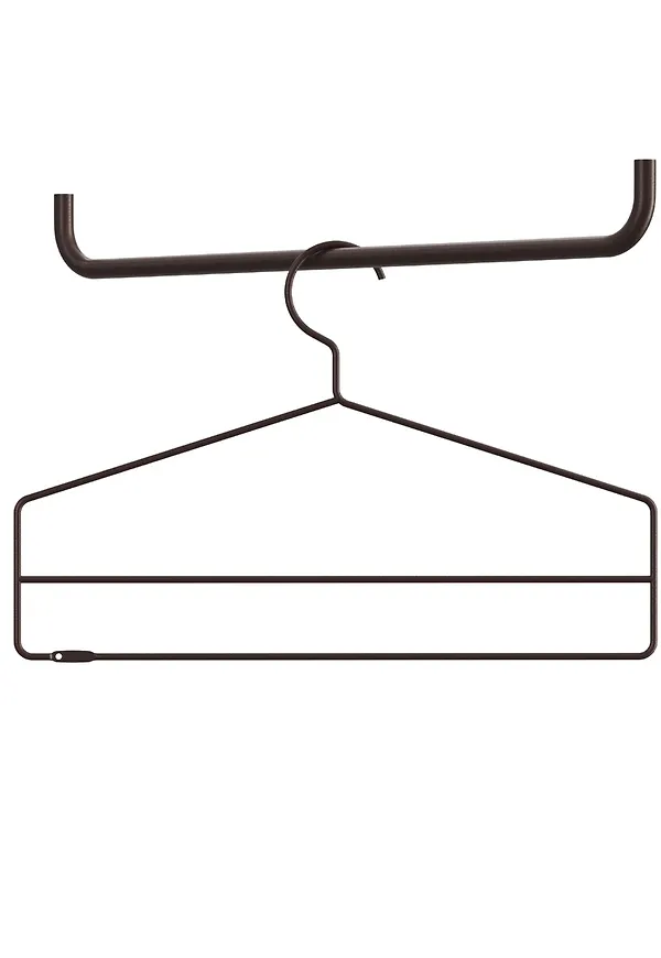 Fin svart hängare 2026 från String Furniture.