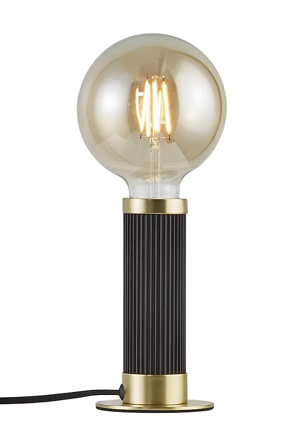 Otroligt fin lampa 2025 från Nordlux.