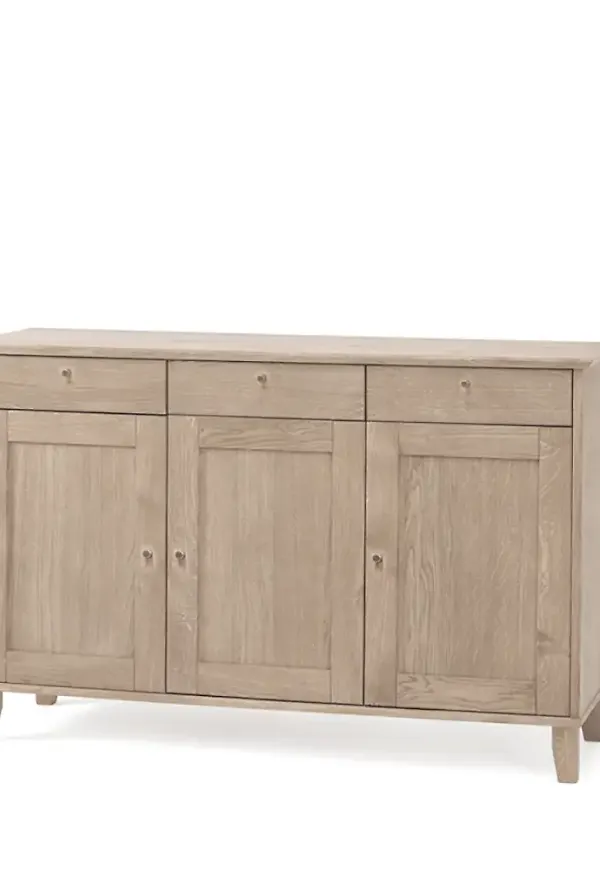 Torkelson förvaringsmöbel i ek som passar perfekt till sommaren 2025!