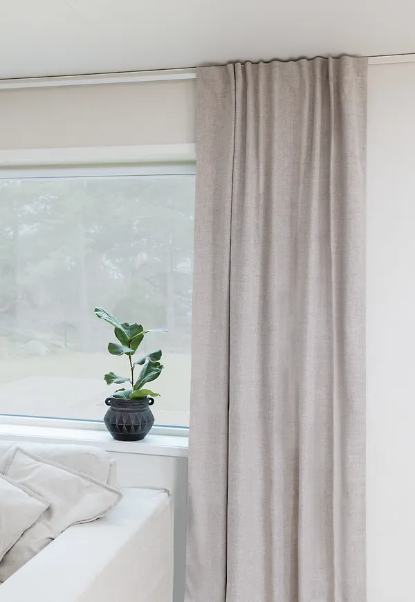 Snygg beige gardin 2026 från TC Home.