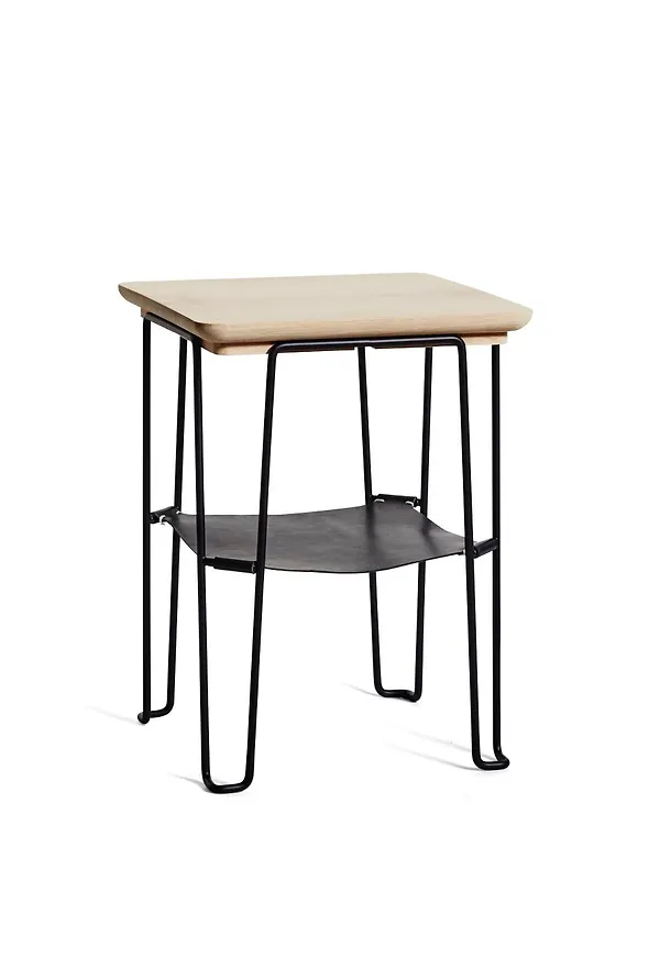 Härlig bord som passar bra vid många olika tillfällen.