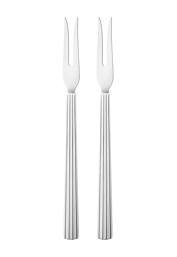 Silverfärgad Georg Jensen-gaffel i fantastiskt snygg modell.