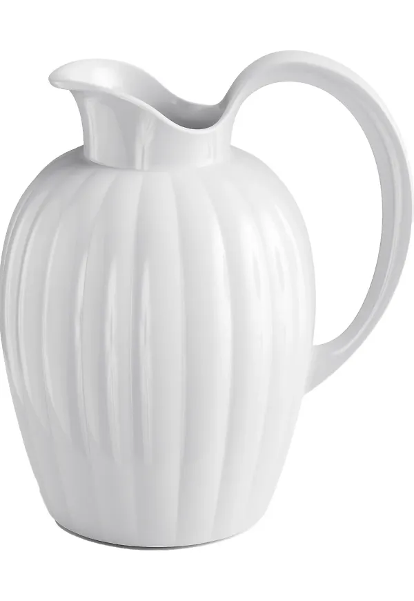 Fantastiskt fin mjölkkanna i vitt från Georg Jensen.