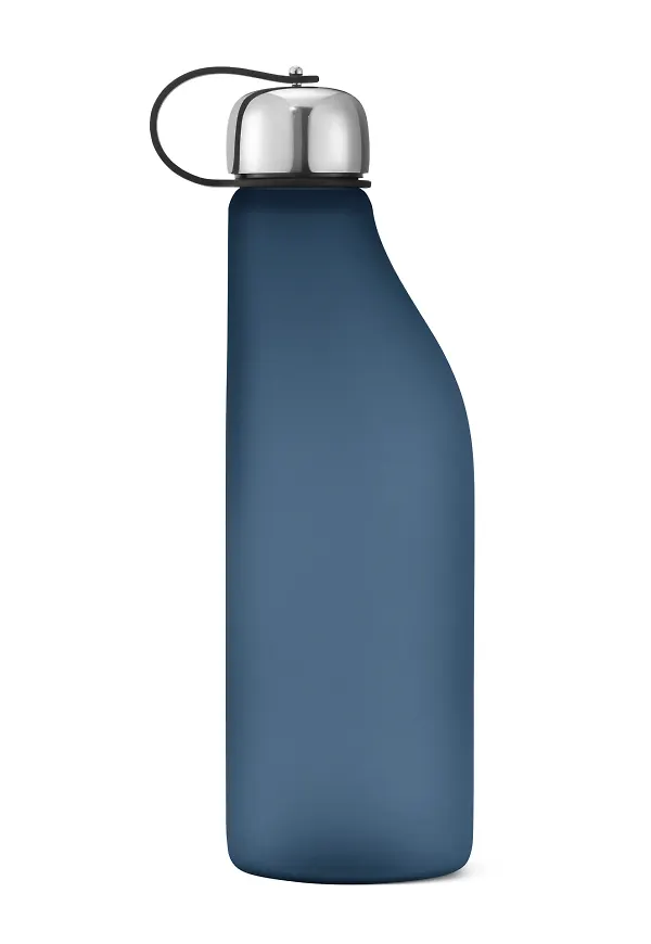 Riktigt snygg vattenflaska 2026 från Georg Jensen.