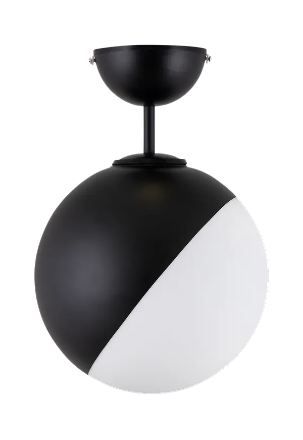 Elegant taklampa 2025 från Globen Lighting.