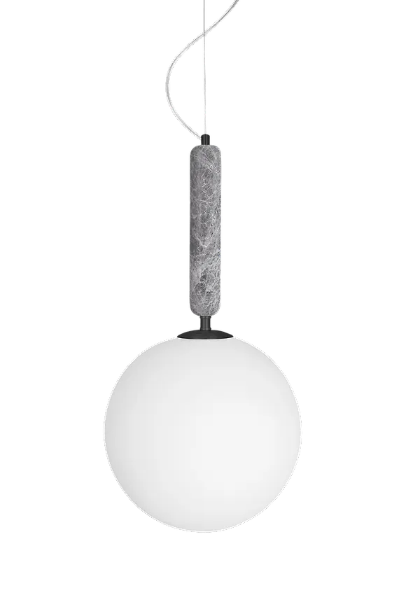 Globen Lighting taklampa som passar perfekt till våren 2025!