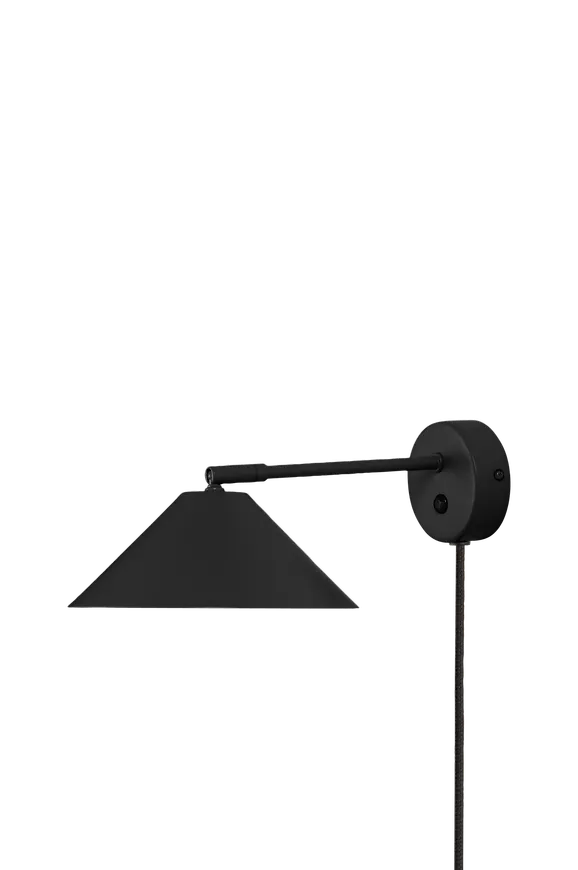 Superfin lampa 2025 från Globen Lighting.