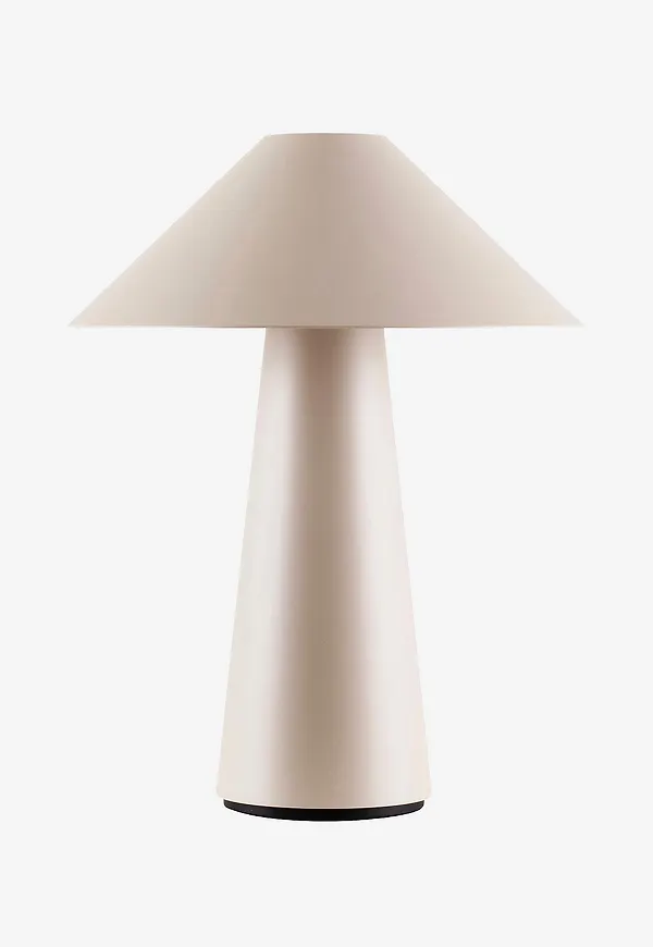 Smickrande Lampa som passar bra vid många olika tillfällen.