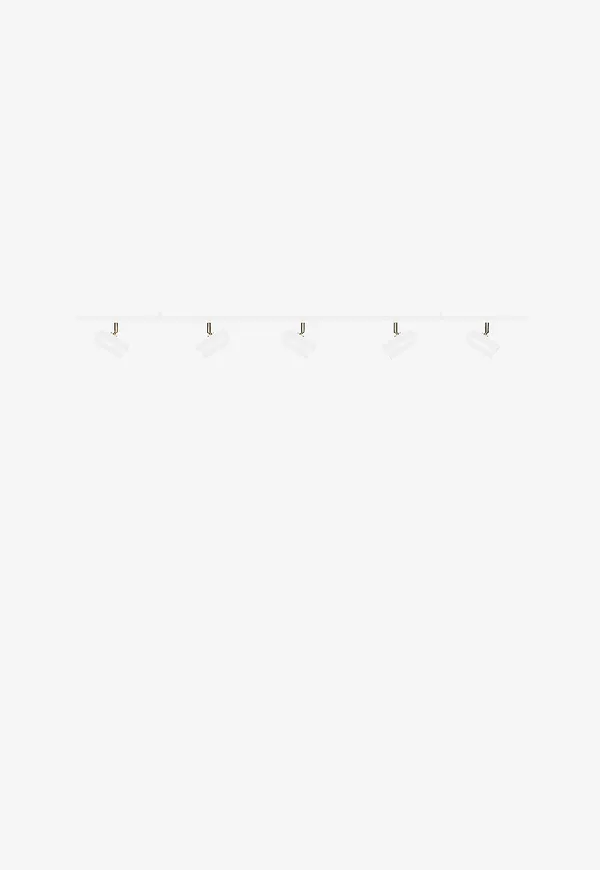 Fin vit lampa 2025 från Globen Lighting.