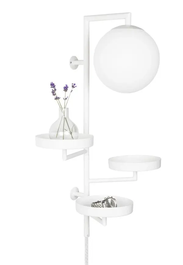 Härlig Lampa som passar bra vid många olika tillfällen.