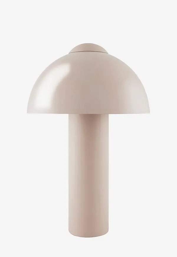 Söt beige lampa 2026 från Globen Lighting.