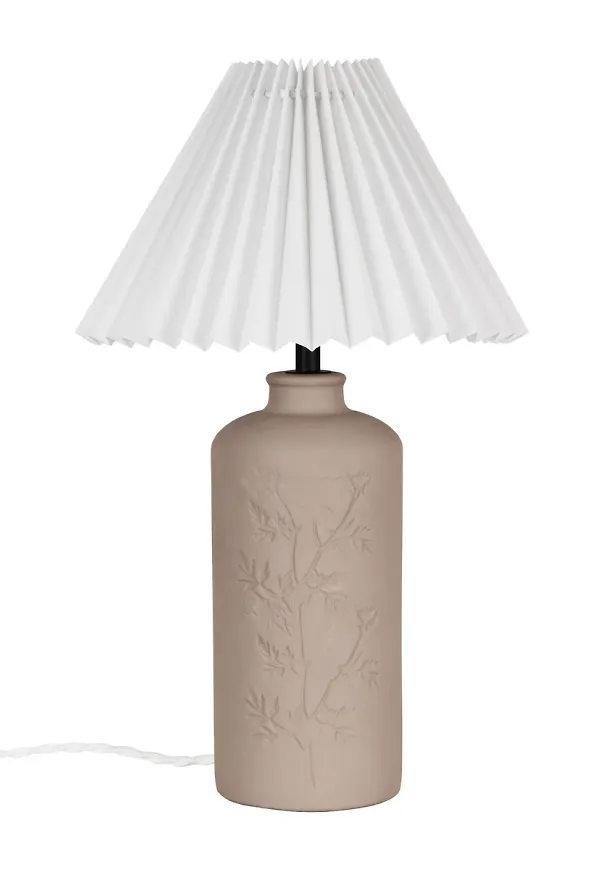 Elegant beige lampa 2025 från Globen Lighting.