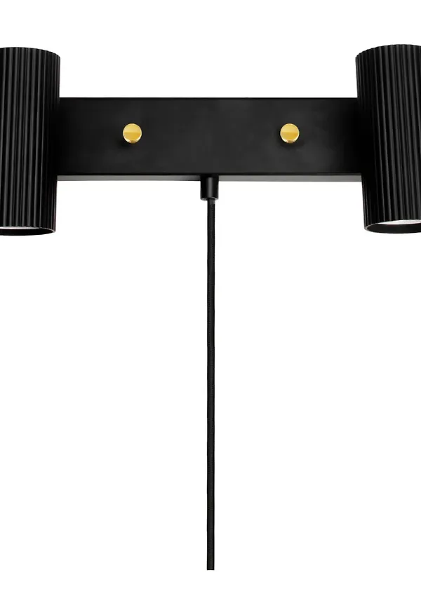 Moderiktig svart vägglampa 2025 från Globen Lighting.