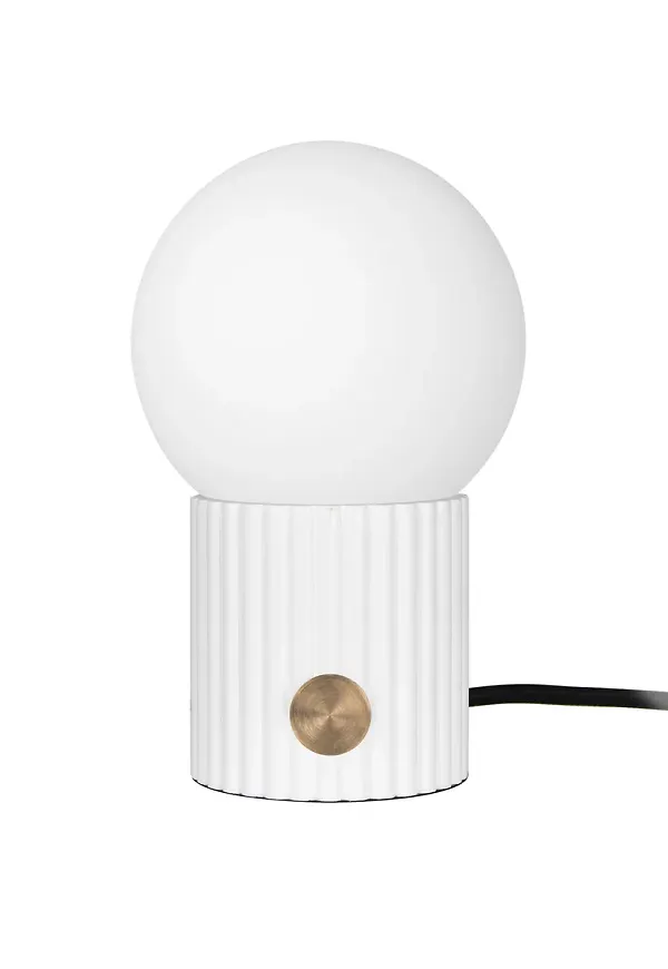 Cool bordslampa 2025 från Globen Lighting.
