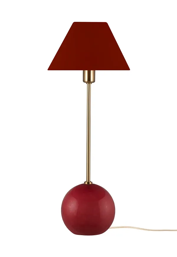 Modern Lampa som passar bra vid många olika tillfällen.