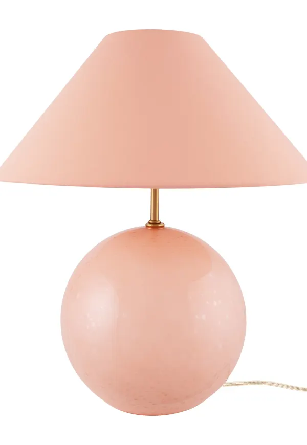 Globen Lighting lampa som passar perfekt till vintern 2026!