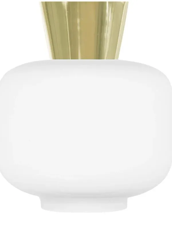 Trendig Lampa som passar bra vid många olika tillfällen.