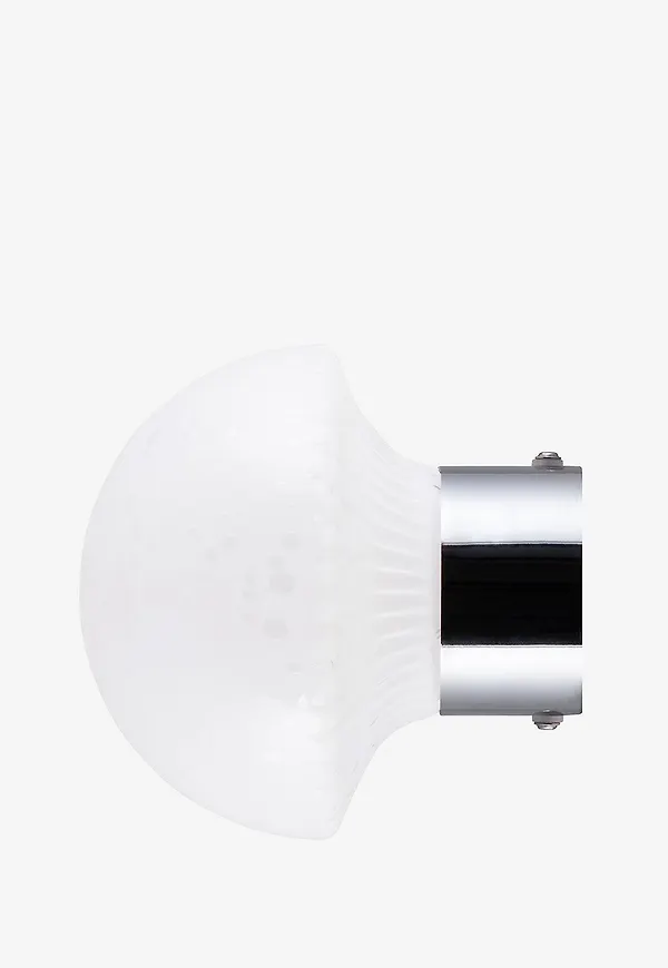 Mysig Lampa som passar bra vid många olika tillfällen.