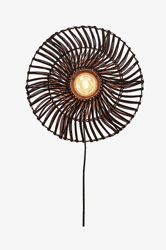 Svart Good&Mojo-vägglampa i stilren modell.