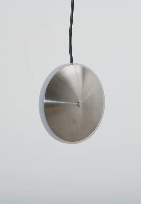 Supersnygg pendellampa i grått från Greypants.