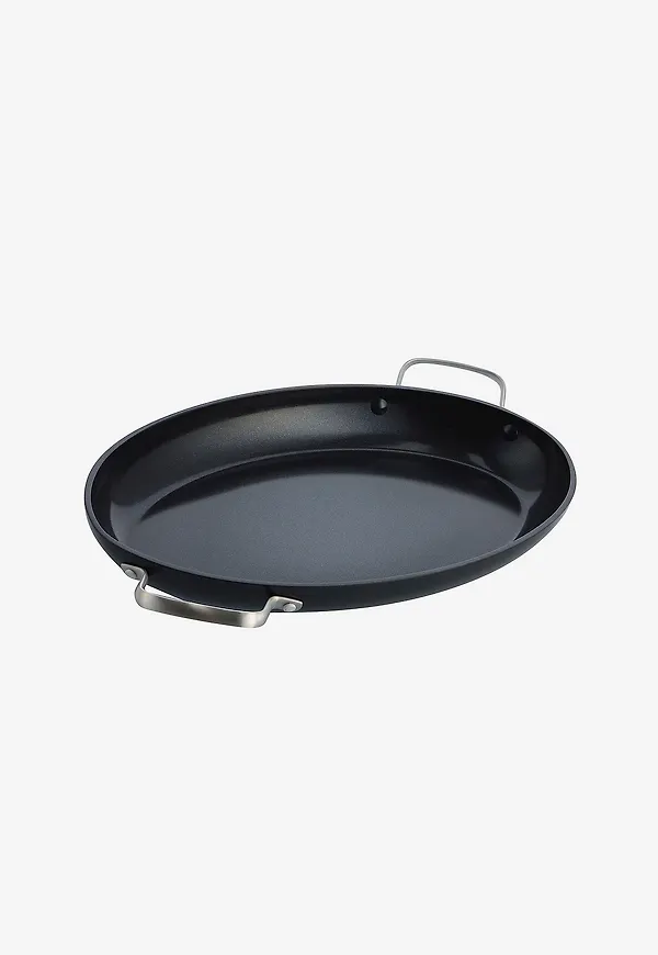 Svart GreenPan-traktörpanna i stilren modell.