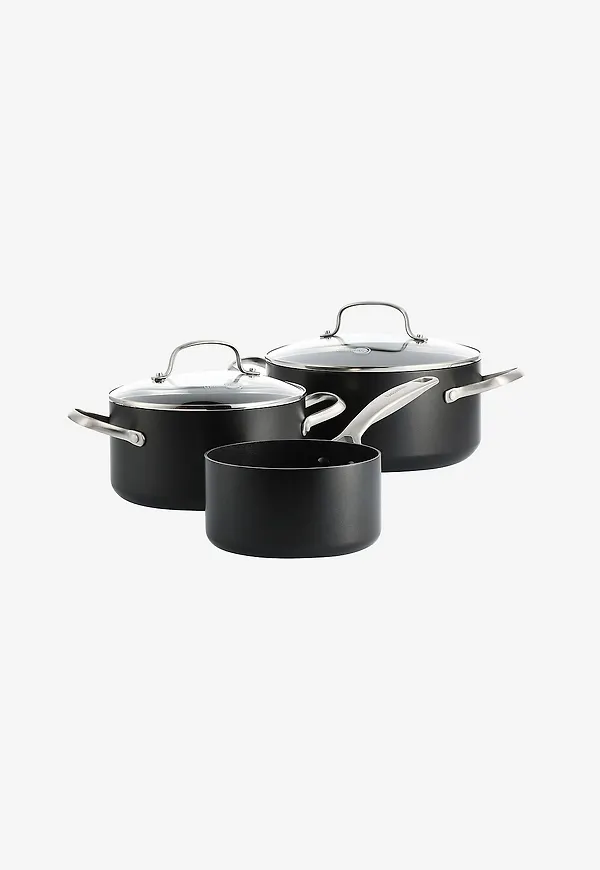 Jättesnygg kastrullset i svart från GreenPan.
