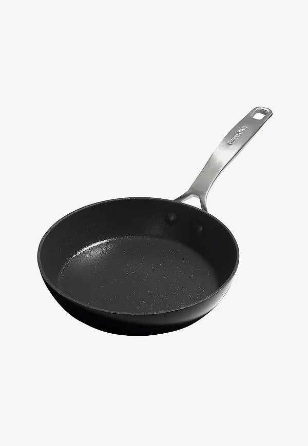 Ikonisk stekpanna i svart från GreenPan.