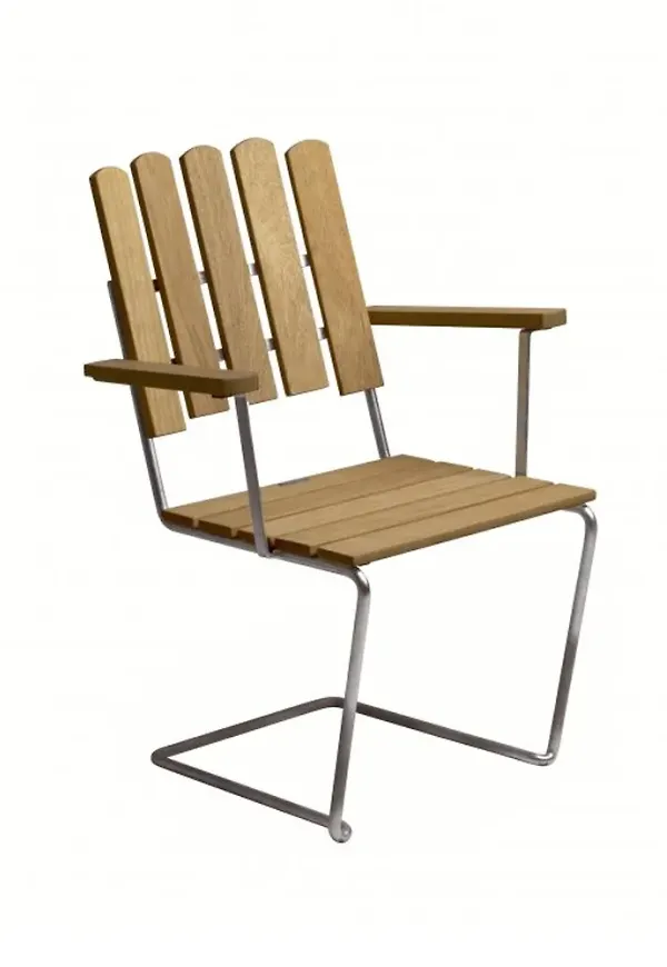 Beige Grythyttan Stålmöbler-fåtölj i otroligt fin modell.