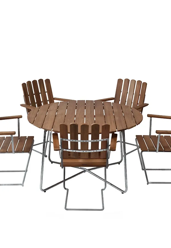 Modern möbel i teak från Grythyttan Stålmöbler.
