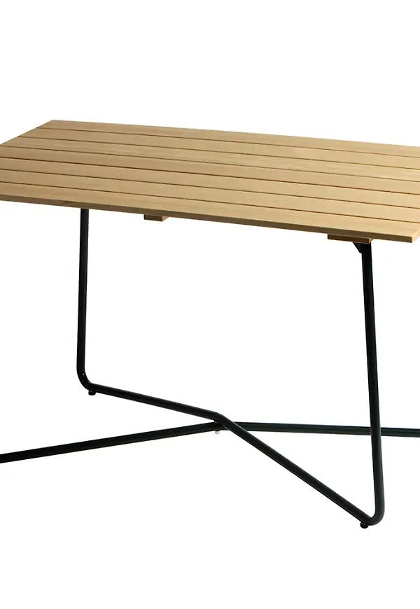 Fantastiskt snygg bord som passar bra vid många olika tillfällen.