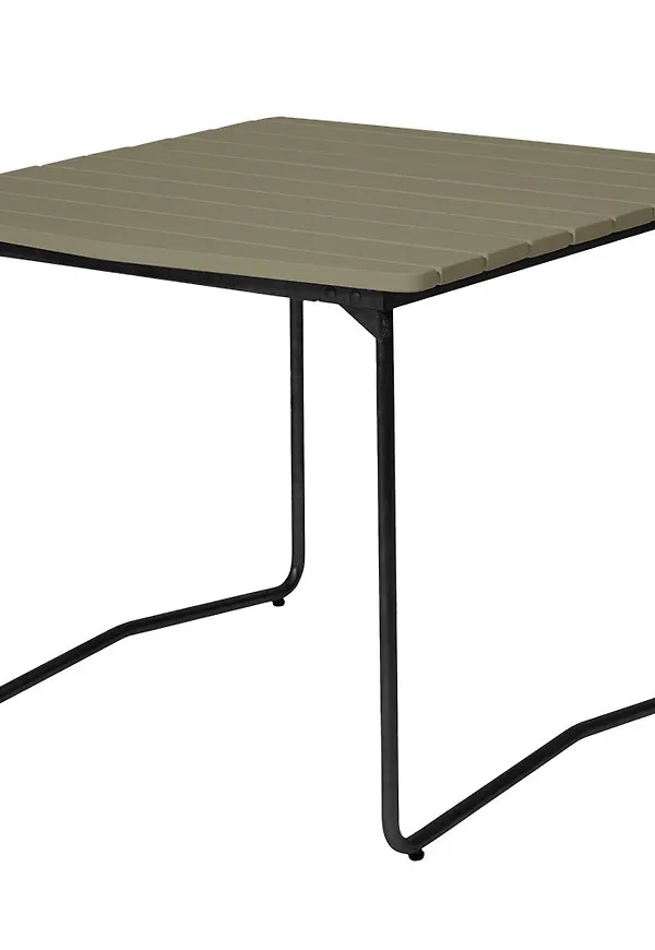 Exklusiv teakbord 2025 från Grythyttan Stålmöbler.