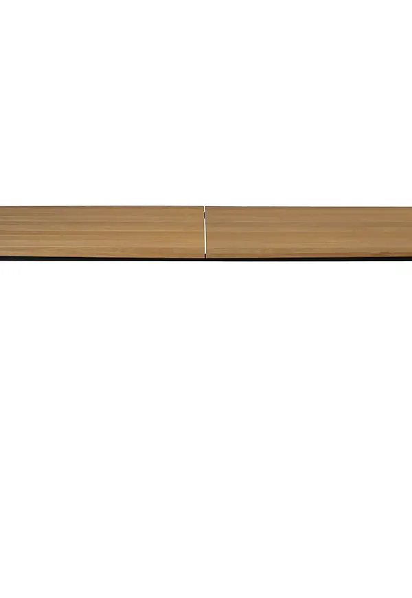 Komfortabel bord som passar bra vid många olika tillfällen.