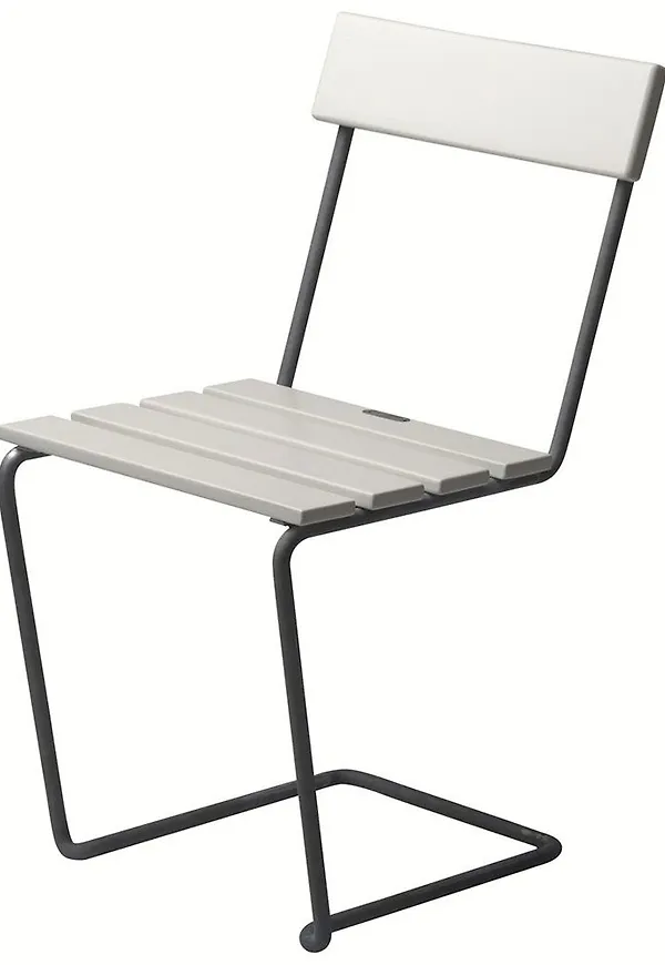 Moderiktig ekstol 2025 från Grythyttan Stålmöbler.