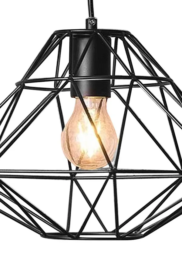Fantastiskt snygg Lampa som passar bra vid många olika tillfällen.