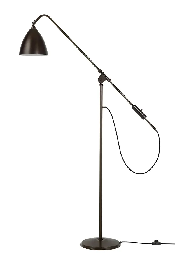 Ikonisk lampa i svart från Gubi.