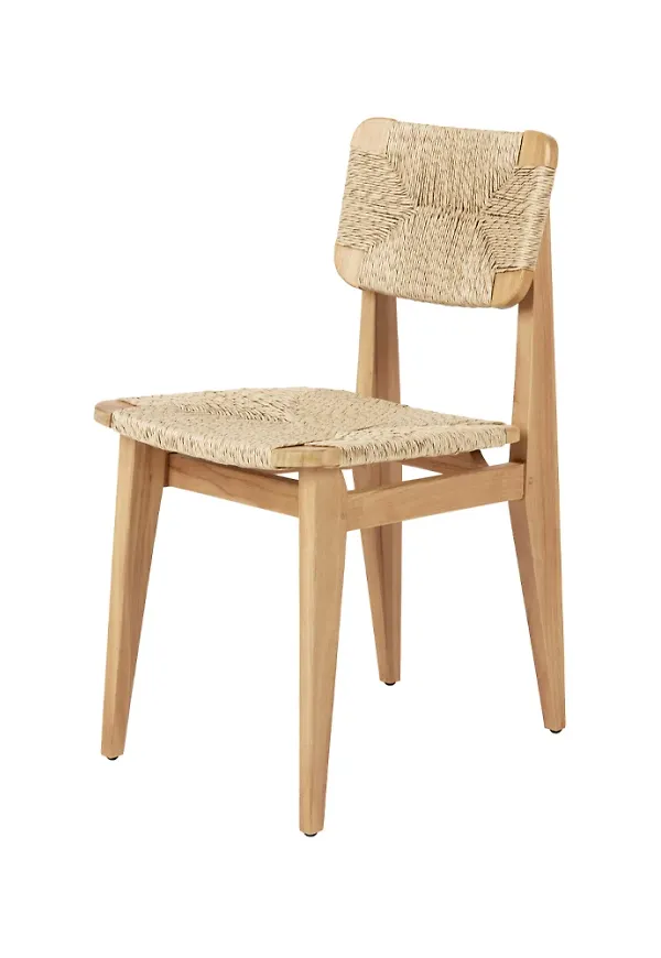 Klassisk möbel 2025 från Gubi.