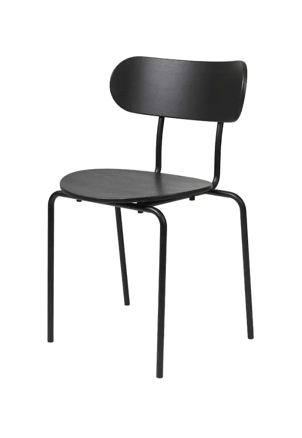 Modern svart stol 2025 från Gubi.