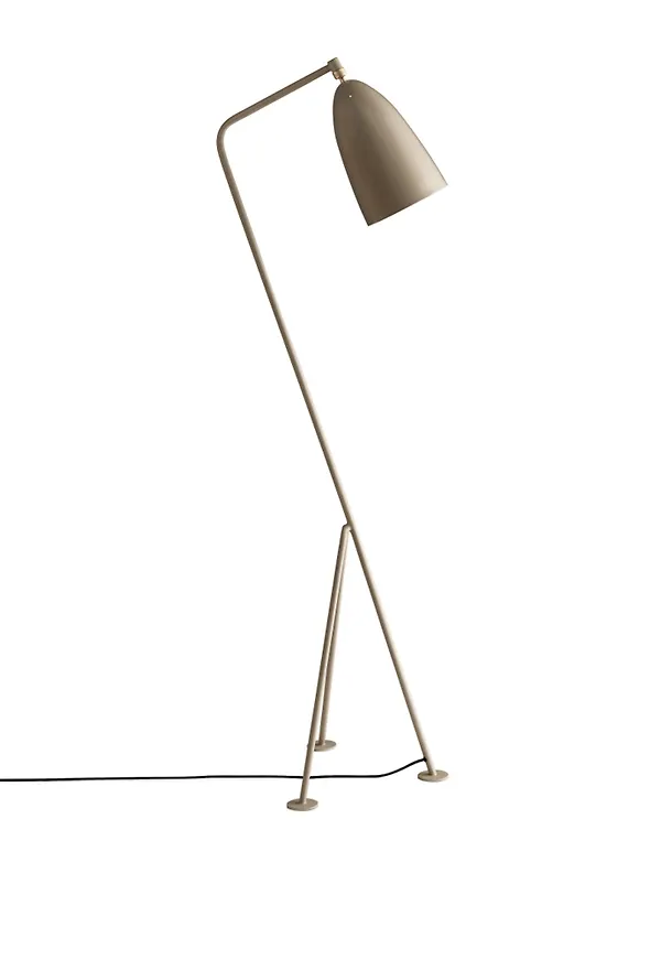 Modern grå lampa 2026 från Gubi.