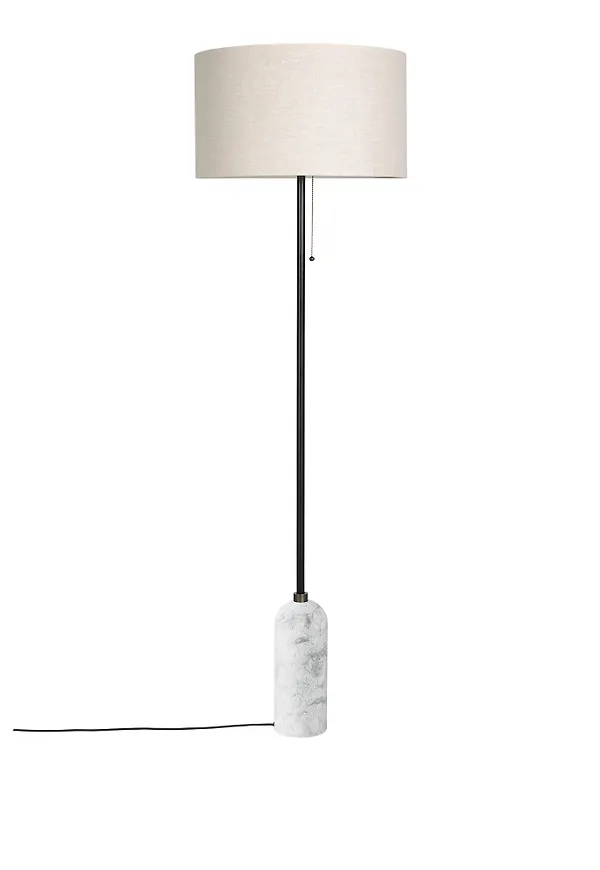 Stilren bordlampa 2026 från Gubi.