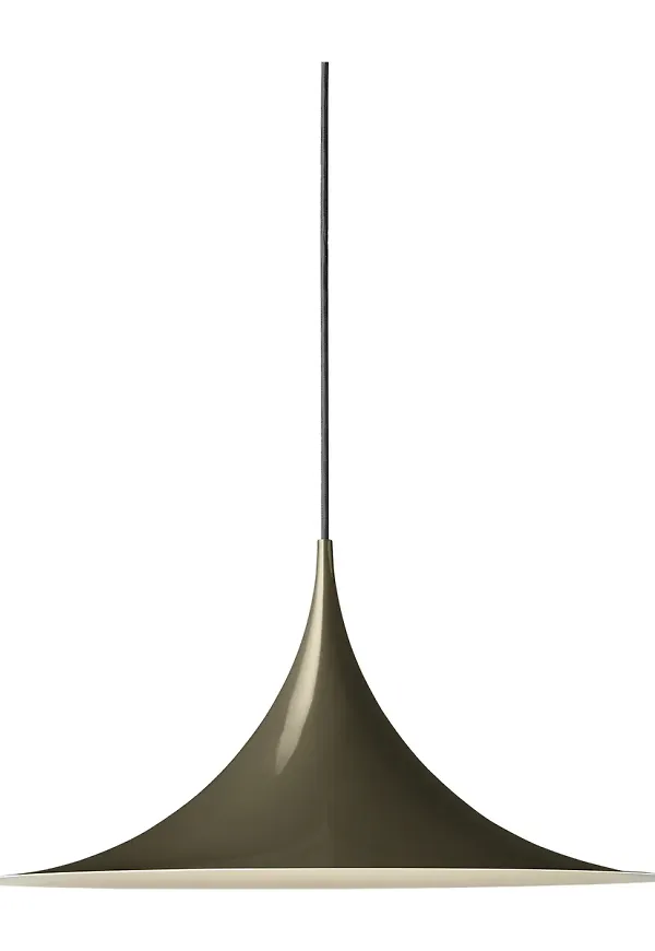 Superfin brun lampa 2025 från Gubi.