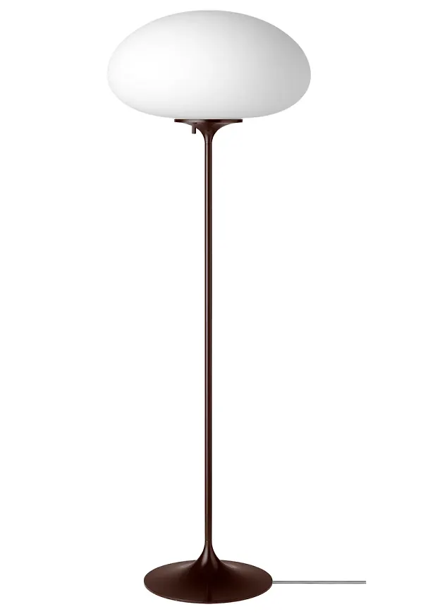 Röd Gubi-golvlampa i snygg modell.